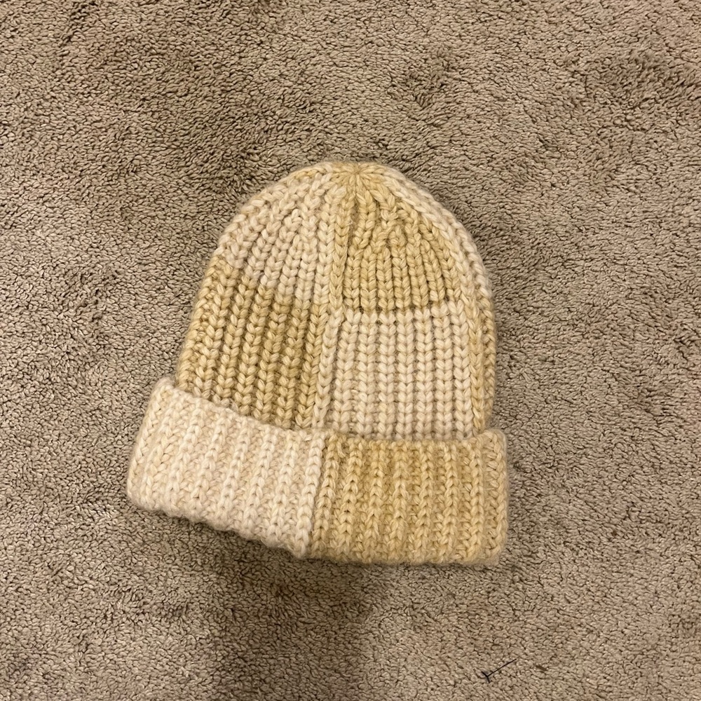 Cozy Knit Beanie in Cream and Tan